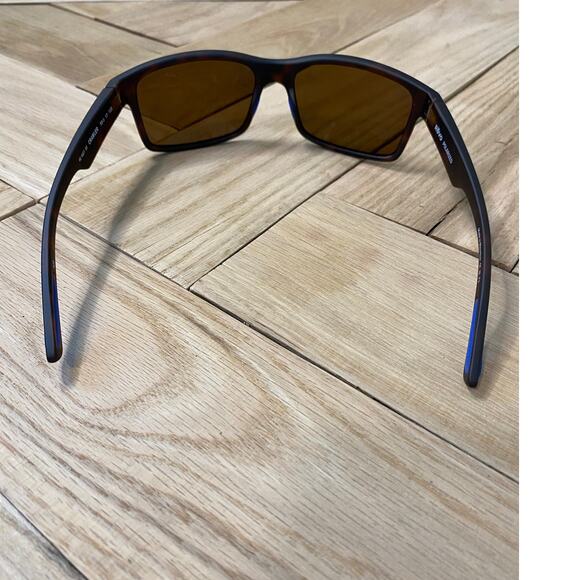 New Revo Men's 100% Polarized UV Protection Crawler sunglasses, Matte Tortoise - Picture 2 of 5